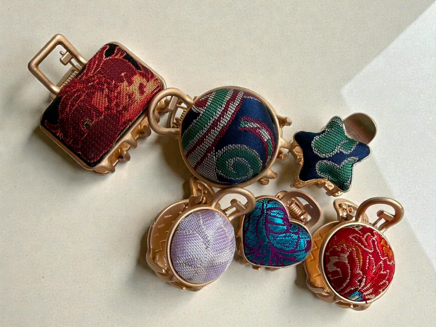 Brocade Gold Tone Hair Claw Clip